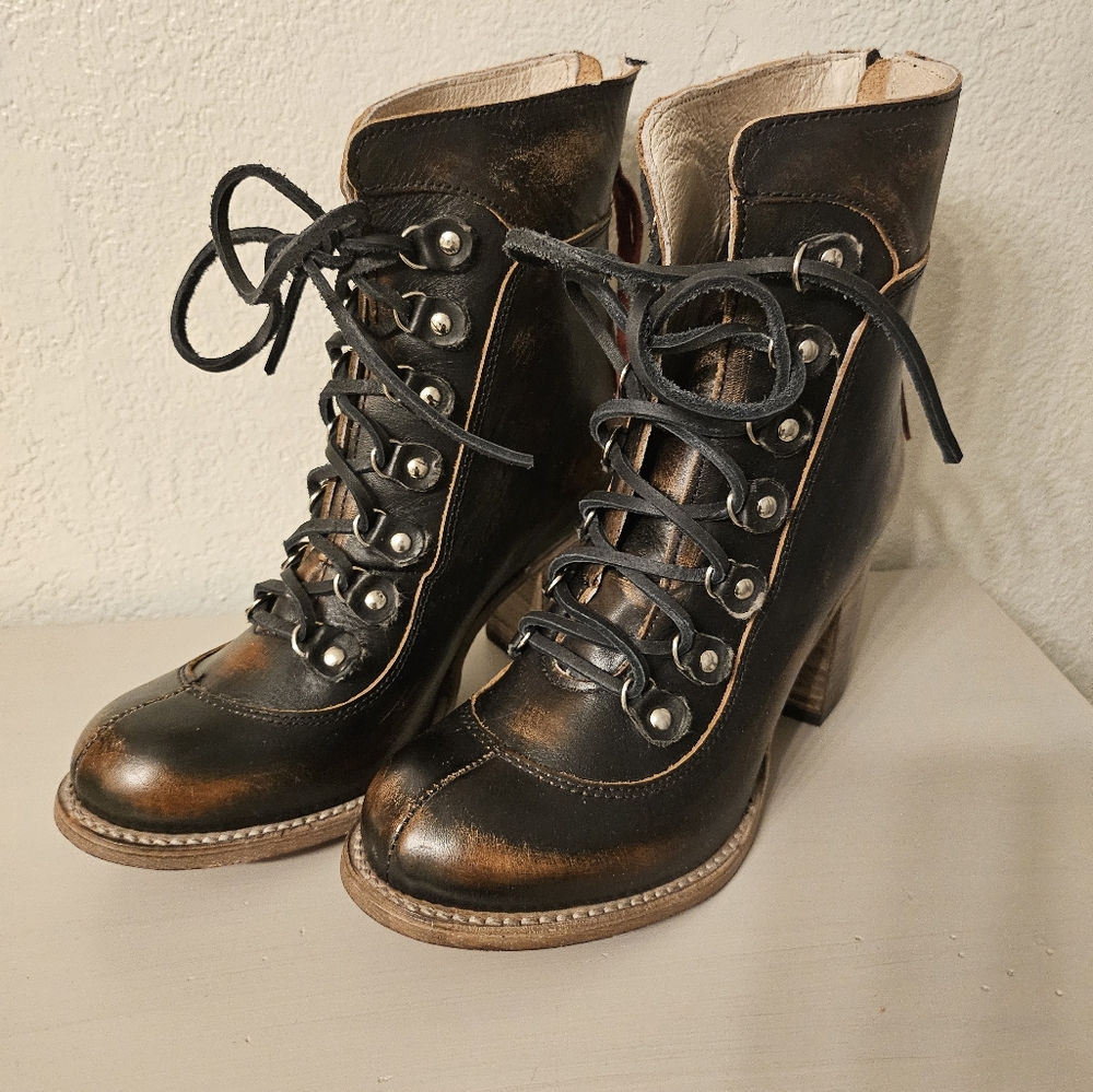 Freebird by Steven “BOROW” boots size 8